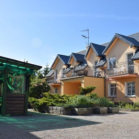 U Rybaka Hotel Jezierzany Exterior photo
