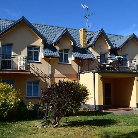 U Rybaka Hotel Jezierzany Exterior photo